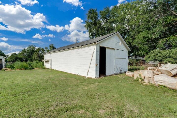 Property Photo: 110 S Tyler KS 67209