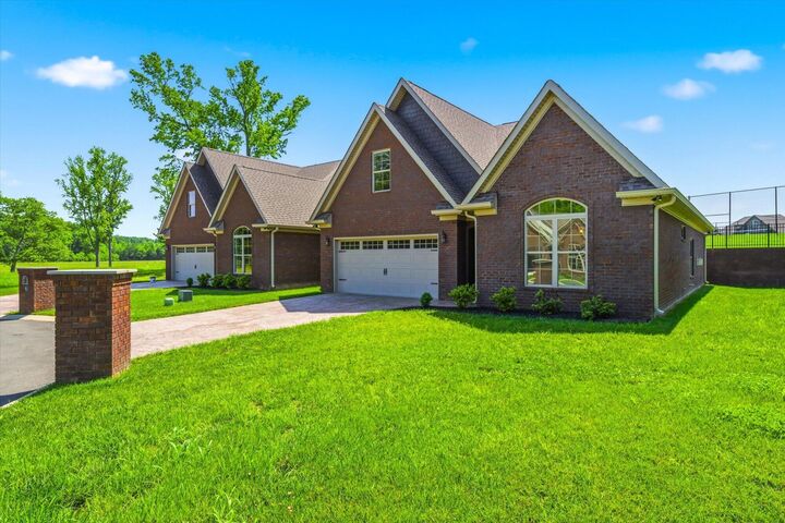 Property Photo: 224 Lake View Point TN 37329