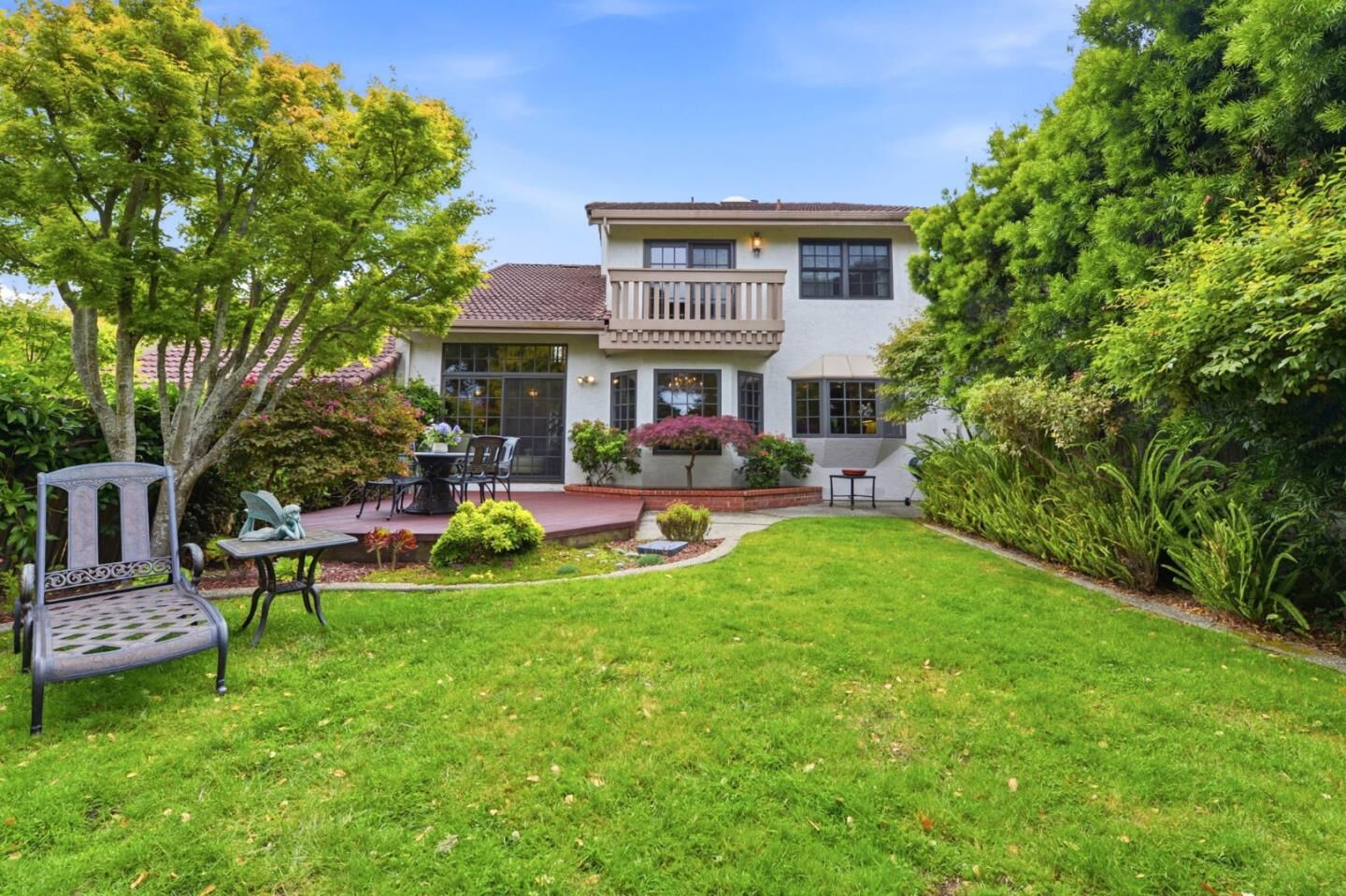 Property Photo:  1632 Toyon Court  CA 94403 