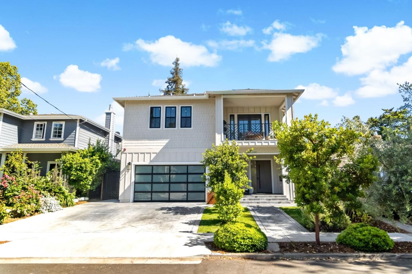 Property Photo: 1050 Lincoln Court CA 95125