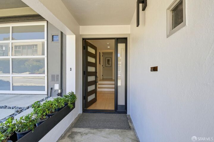 Property Photo:  83 Los Palmos Drive  CA 94127 