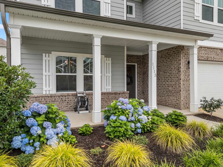 Property Photo: 1113 Denington Drive SC 29307