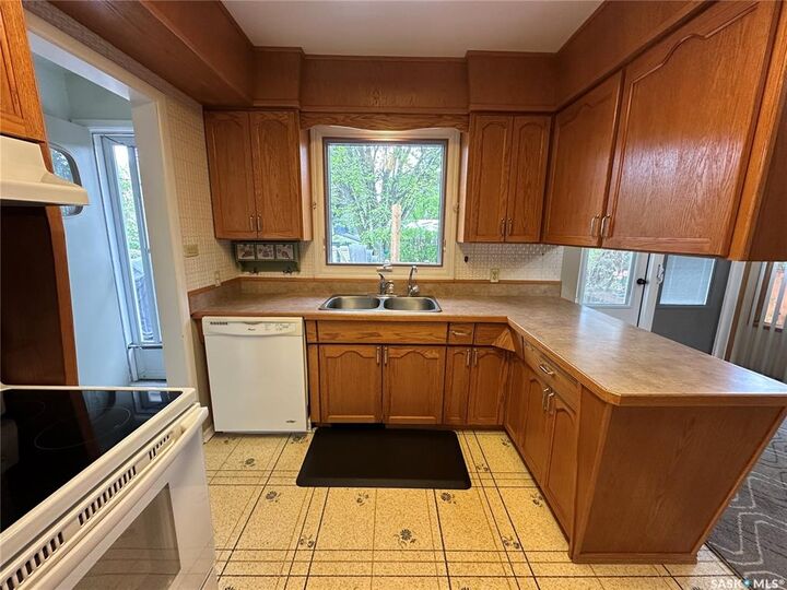 Property Photo: 168 Shevchenko Crescent SK S0A 0L0