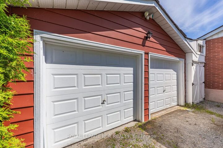 Property Photo: 2872 Sunset Drive ON L0K 1B0