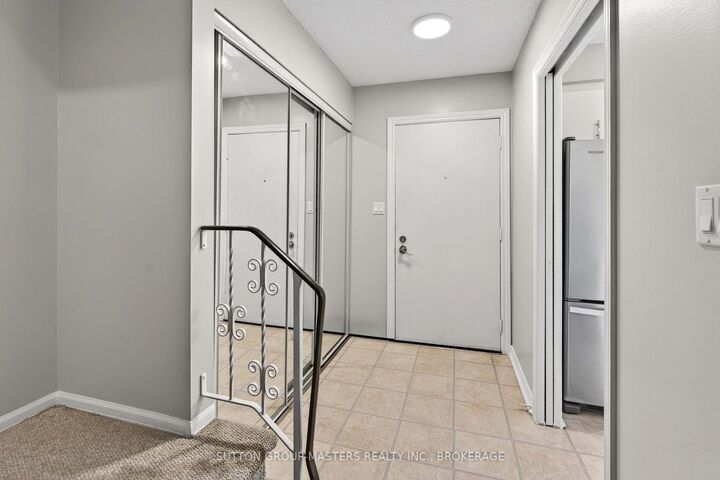 Property Photo: 115 Wright Crescent 78 ON K7L 4T8