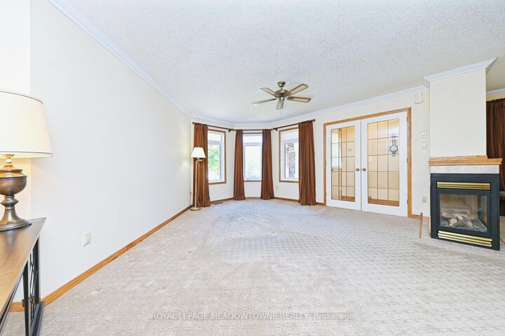 Property Photo: 16 Harrop Avenue ON L7G 5R2