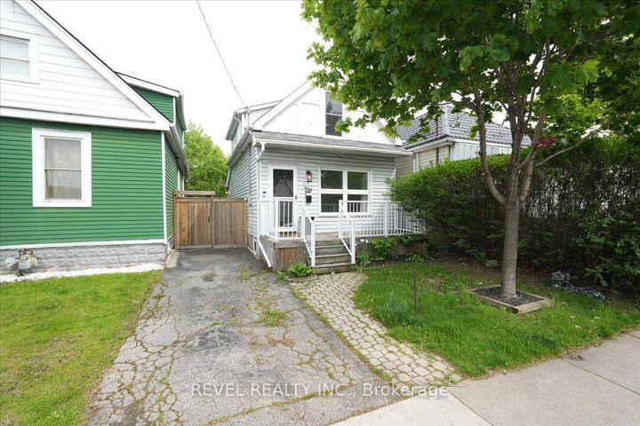 Property Photo: 236 Cope Street ON L8H 5B5
