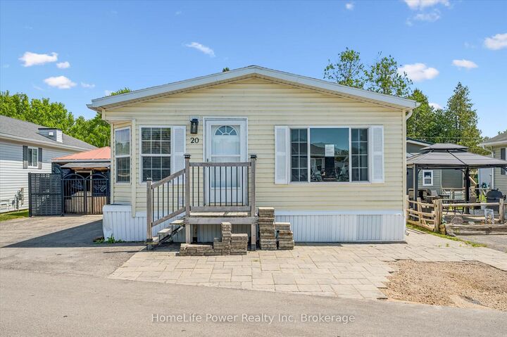 Property Photo: 20 Elm Street ON N0B 2J0