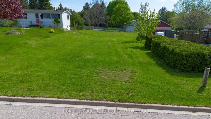 344 St. Albert Street — photo 1