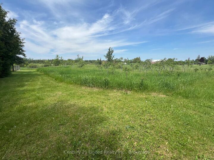 Property Photo:  1784 7th Line  ON K9J 6X5 
