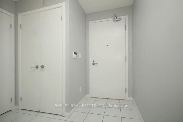 Property Photo: 209 Fort York Boulevard 468 ON M5V 4A1