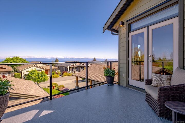 Property Photo: 5418 Jacobs Lane #102 BC V9T 0B7