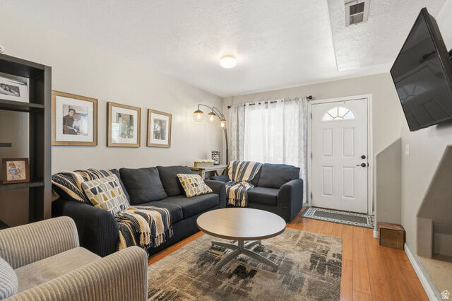Property Photo:  475 N Redwood Rd W 88  UT 84116 