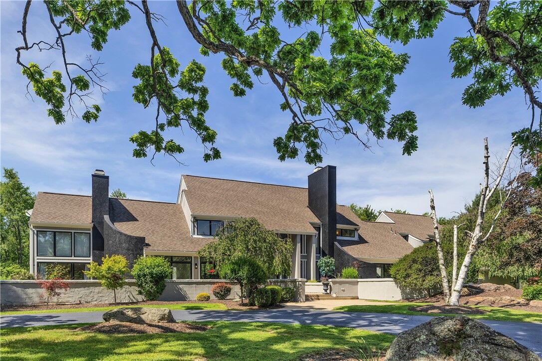 Property Photo:  3473 Palomino Dr  PA 15044 