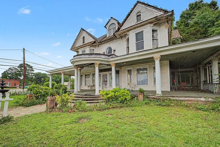 Property Photo: 216 Stonewall Street NE GA 39842