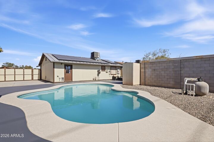 Property Photo:  5408 S 46th Place  AZ 85040 