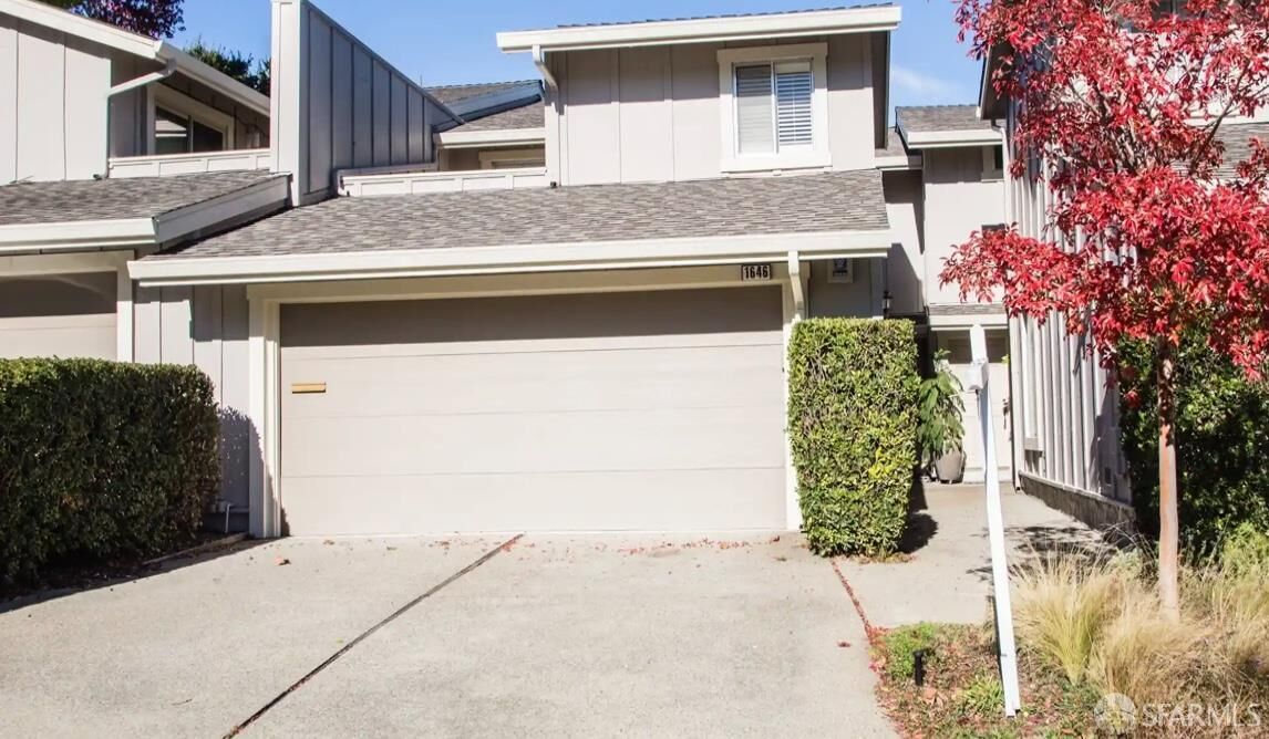 Property Photo:  1646 Bayridge Way  CA 94402 