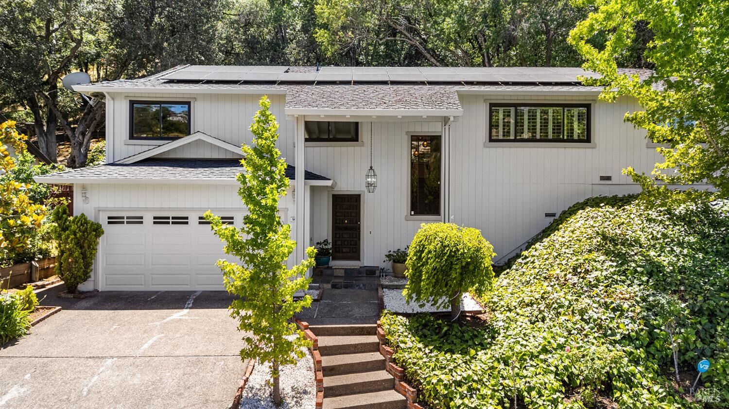 Property Photo:  501 Willow Court  CA 94945 