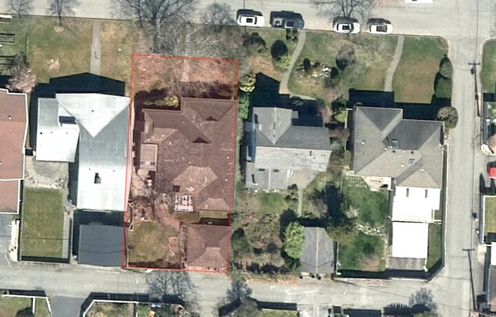 Property Photo: 750 W 48th Avenue BC V5Z 2R9