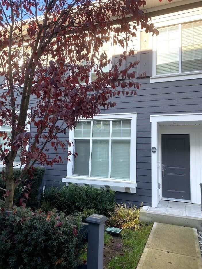 Property Photo:  8130 136 A Street  BC V3W 1H9 