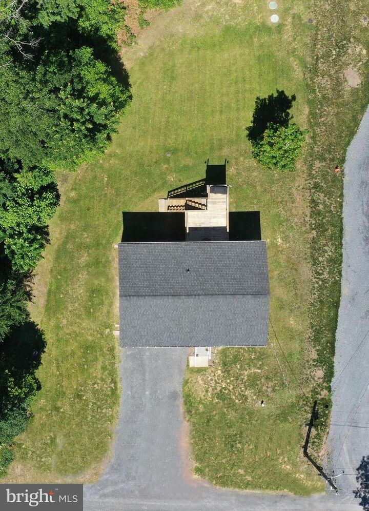 Property Photo: 112 Cornstalk Trail VA 22602