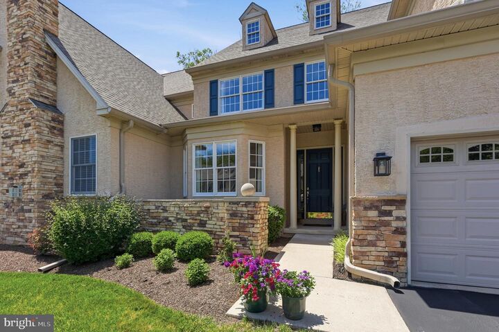 Property Photo:  6 Morgan Hill Drive  PA 18901 