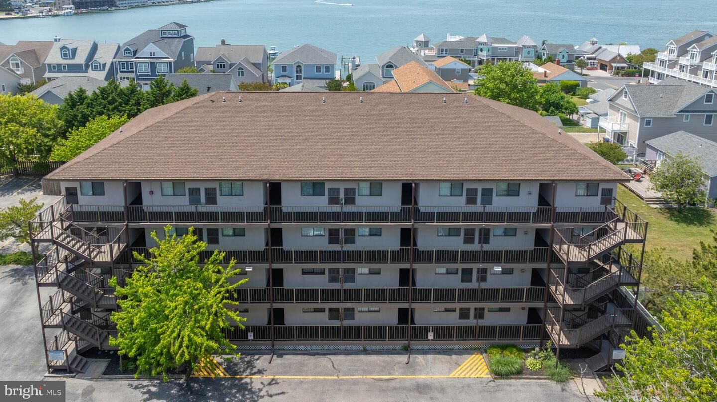 Property Photo:  204 33rd Street 20502  MD 21842 