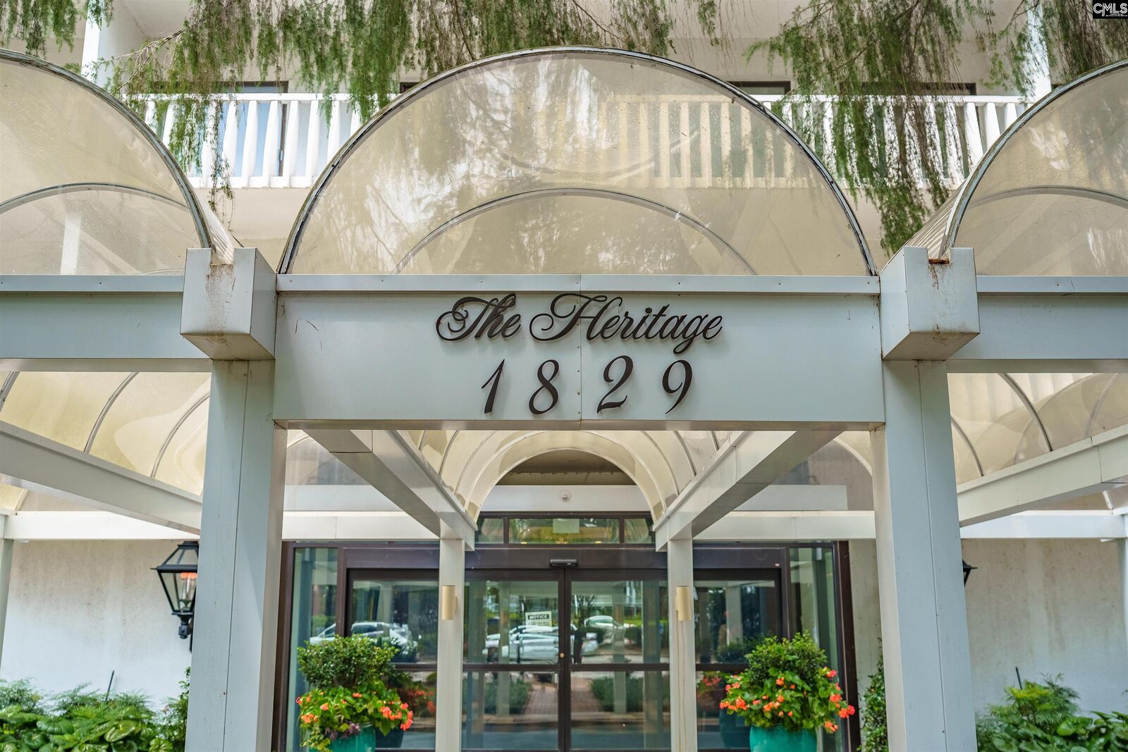 Property Photo:  1829 Senate Street 16B  SC 29201-3837 