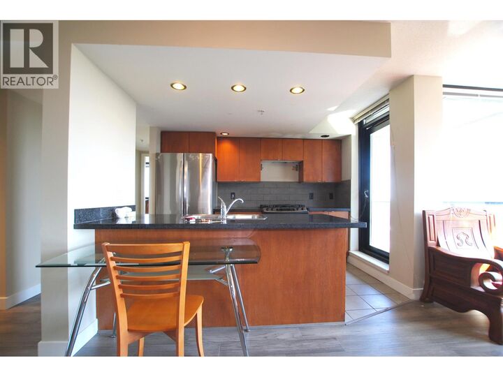 Property Photo:  6233 Katsura Street 1001  BC V5R 5T5 