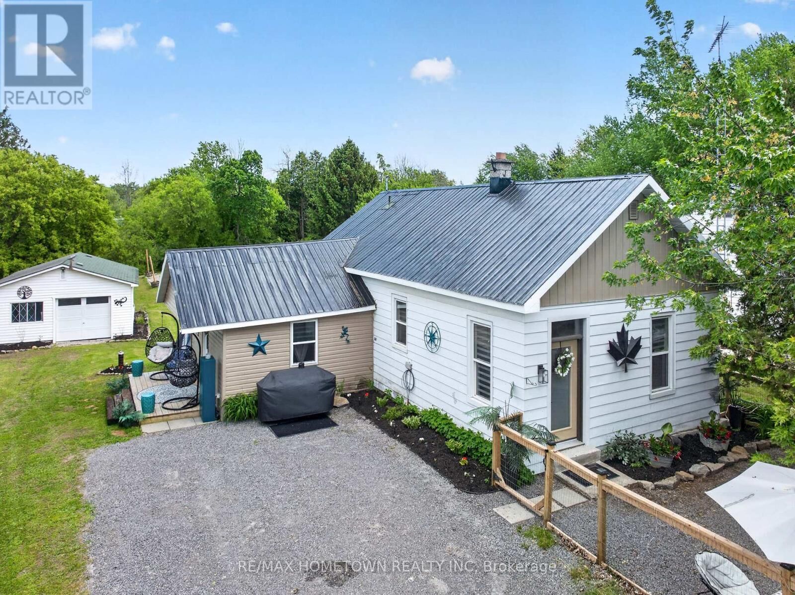 Property Photo: 9167 County Road 6 Road ON K0G 1R0