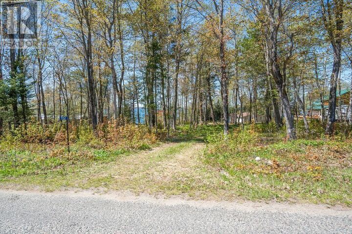 Property Photo: 552 Kelly Creek Rd ON P0S 1E0