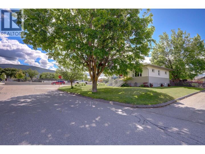 Property Photo:  1800 30th Avenue  BC V1T 2A5 