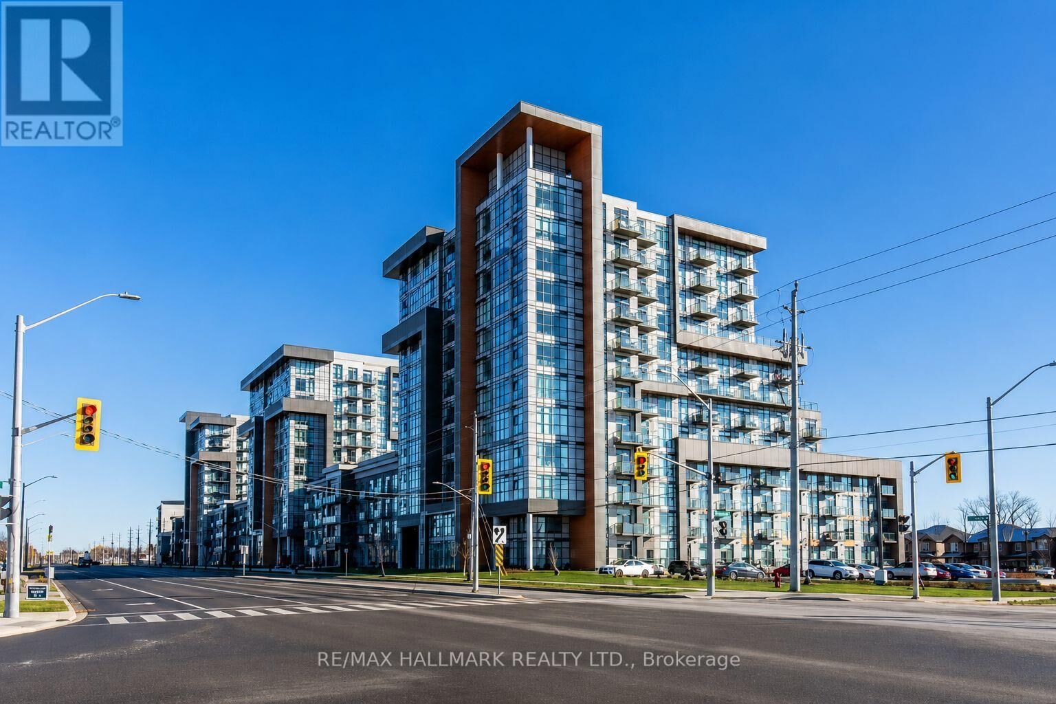 Property Photo: 470 Dundas Street East #226 ON L8B 2A6