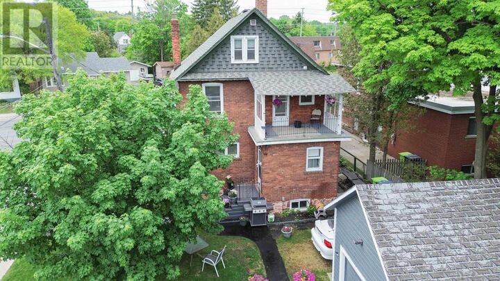 Property Photo:  951 Wellington St E  ON P6A 2N8 
