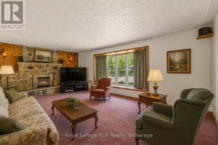 Property Photo: 744 Arthur Street ON N0G 1C0