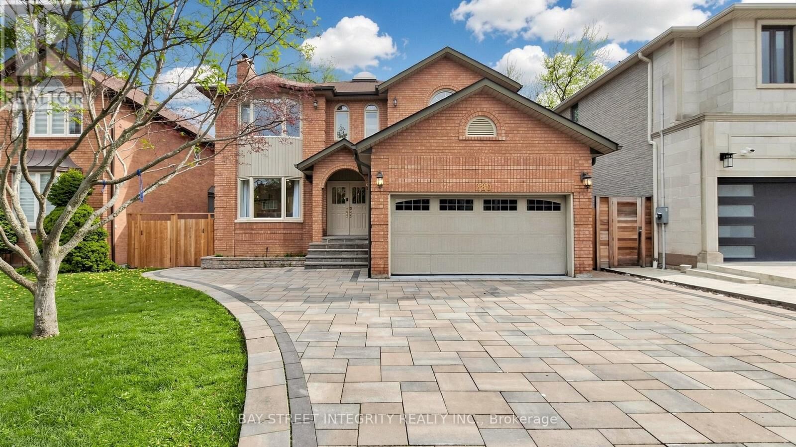 Property Photo: 280 Kingsdale Avenue ON M2N 3X4