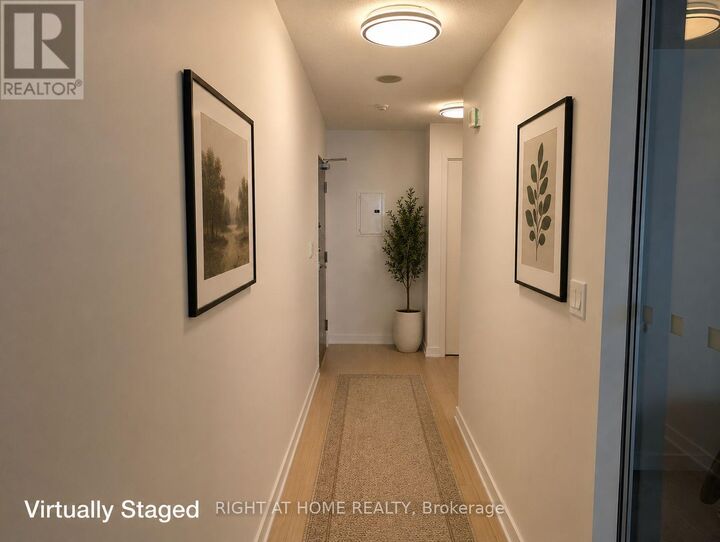 Property Photo:  21 Iceboat Terrace 2908  ON M5V 4A9 