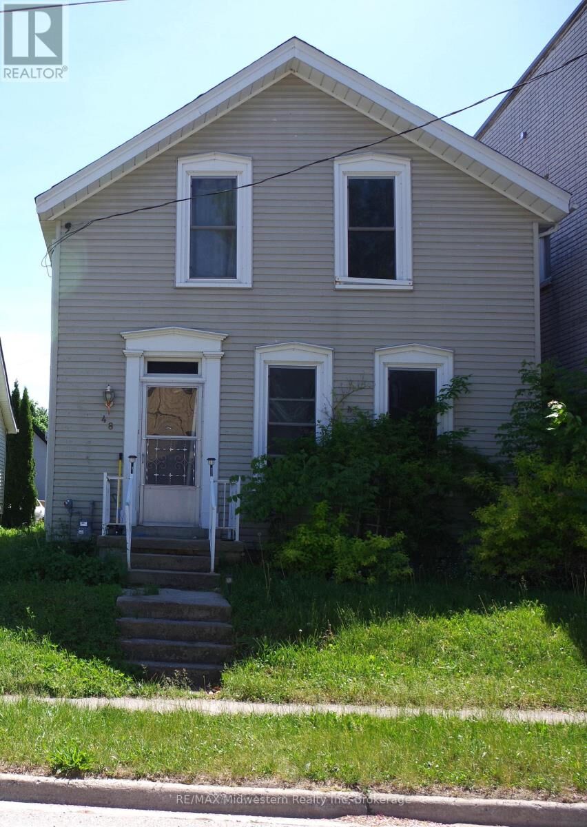 Property Photo:  48 Victoria Street West  ON N0G 2W0 