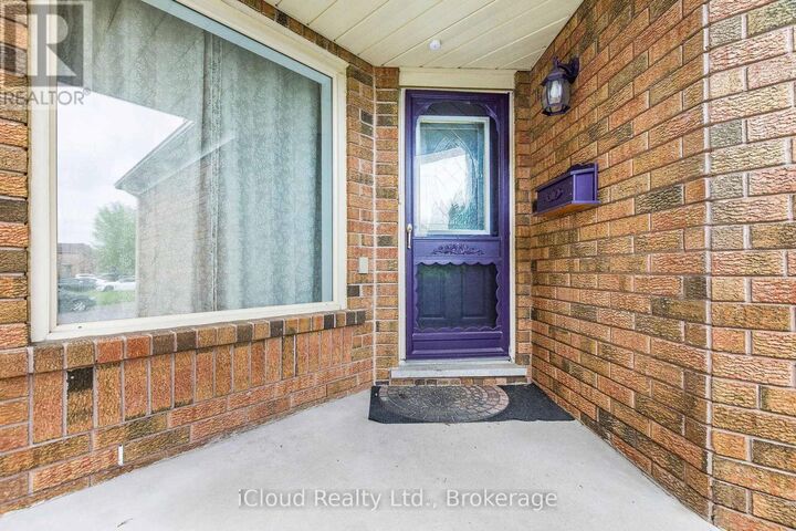 Property Photo:  52 Buttercup Lane  ON L6R 1N1 
