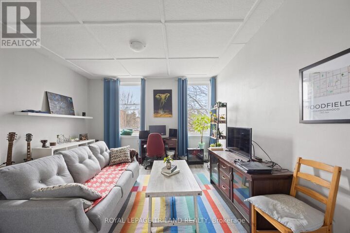 Property Photo: 434 Dufferin Avenue ON N6B 1Z6