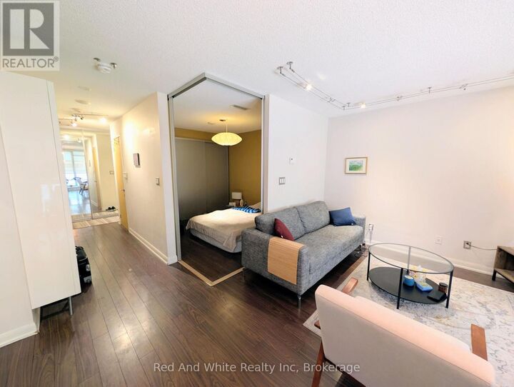 Property Photo:  205 Frederick Street 401  ON M5A 4V3 