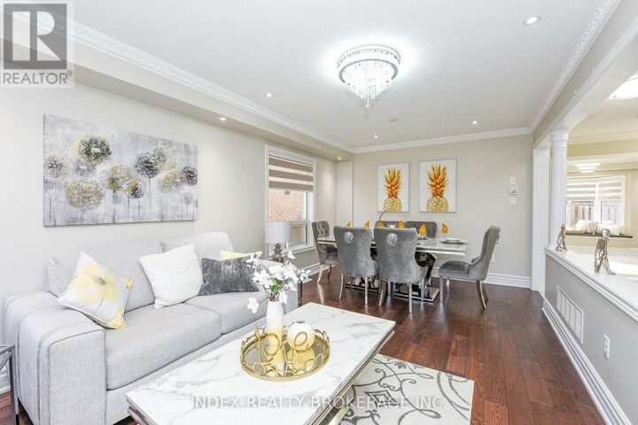Property Photo:  10 Leopard Gate  ON L6R 2E5 