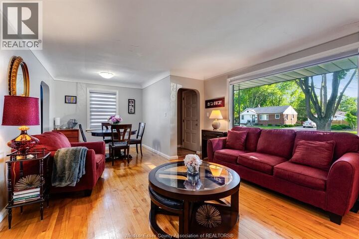 Property Photo:  2840 Randolph Avenue  ON N9E 3E2 