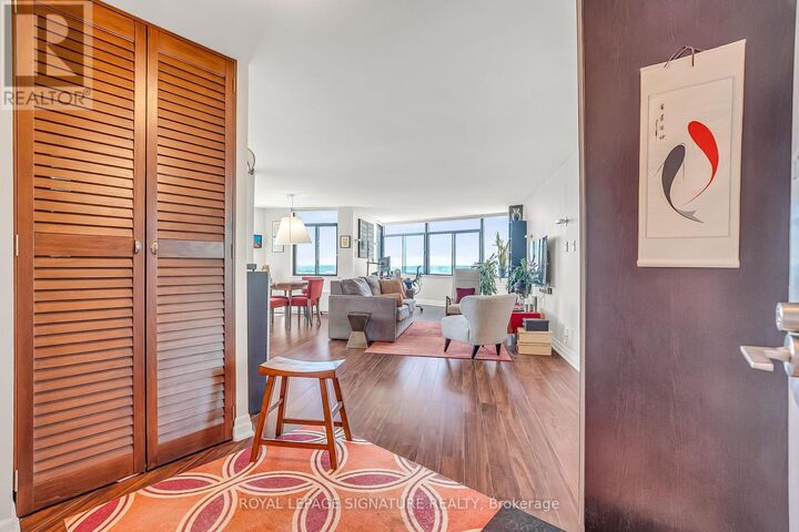 Property Photo:  250 Queens Quay West 1702  ON M5J 2N2 