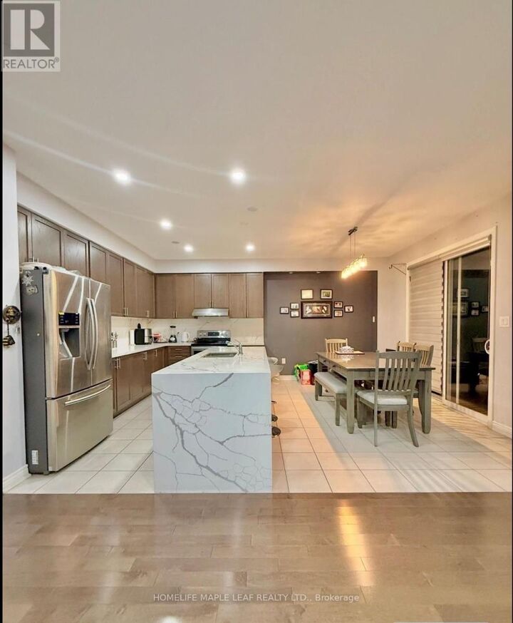 Property Photo:  385 Royal West Drive Upper  ON L6X 5J9 