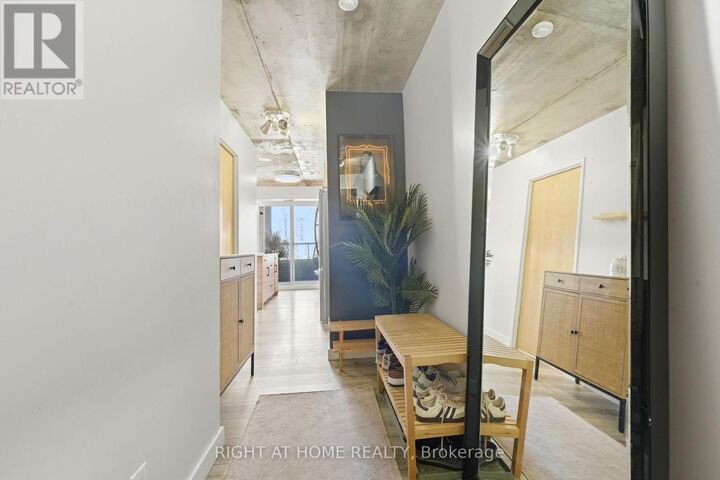 Property Photo:  1005 King Street West 209  ON M6K 3M8 
