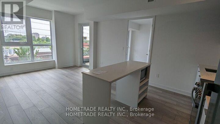 Property Photo:  8 Tippett Rd Road 409  ON M3H 0E7 