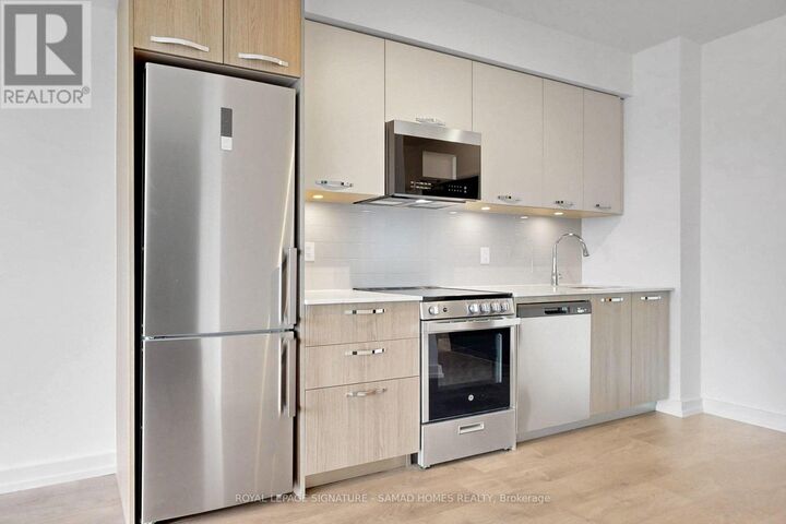 Property Photo: 75 James Street South 2313 ON L8P 4V8