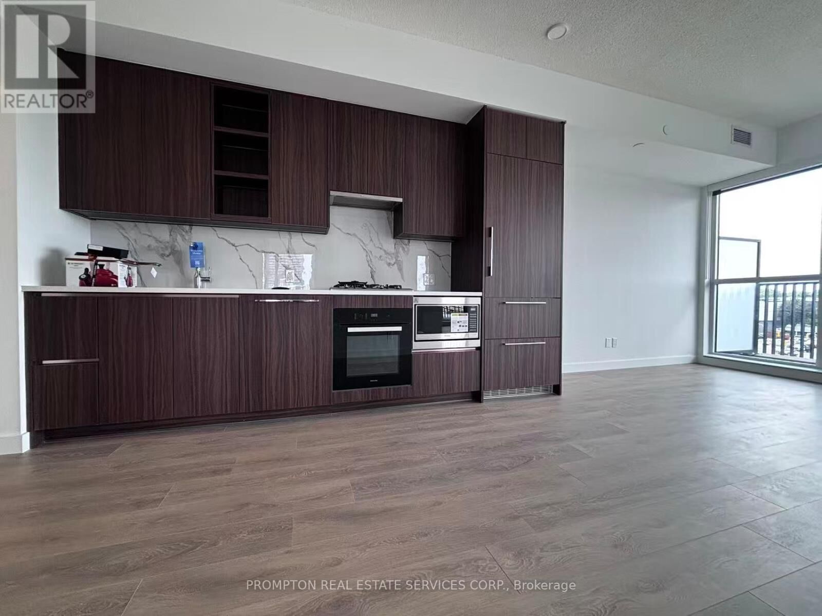 Property Photo:  68 Esther Shiner Boulevard 633  ON M2K 0J6 