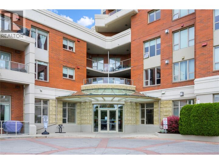 Property Photo: 1160 Bernard Avenue 1008 BC V1Y 6R2